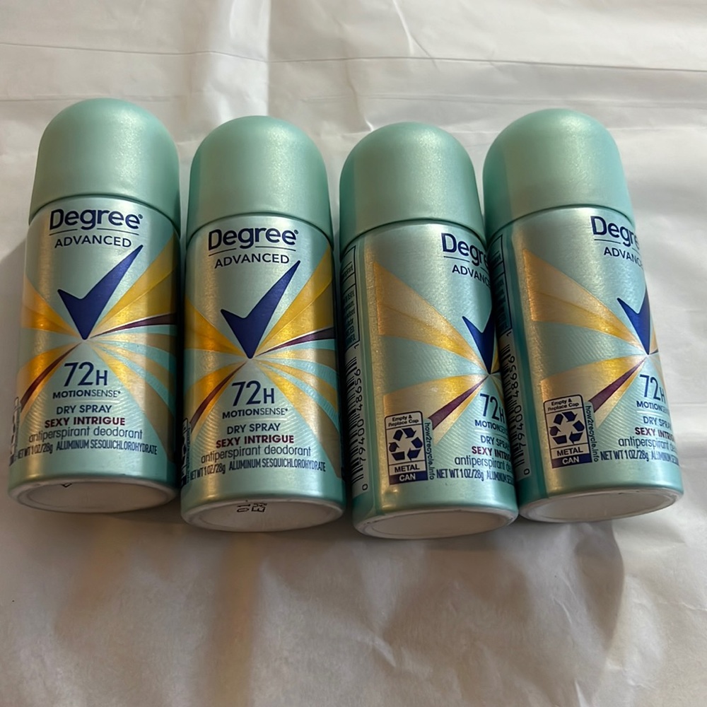Travel size DEGREE dry spray